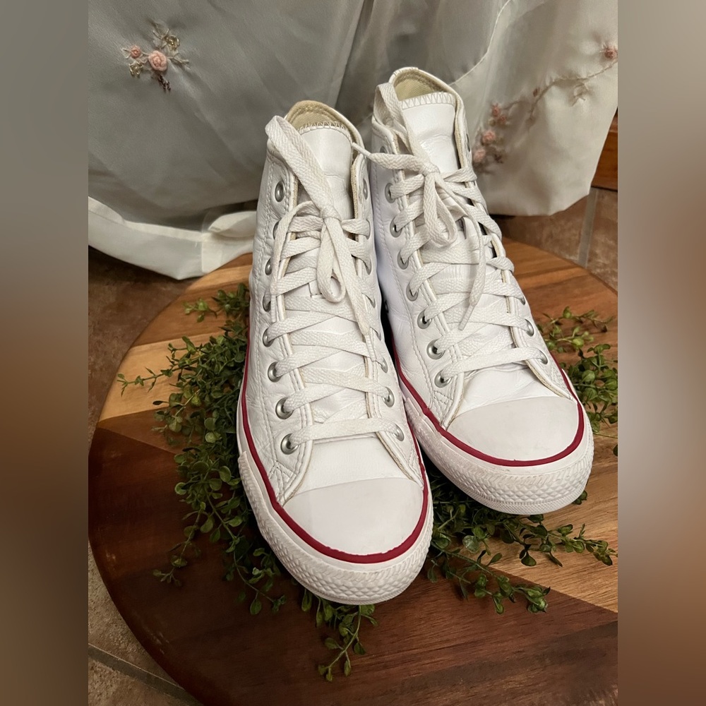 Men's Converse Chuck Taylor All Star Leather White High Top Shoe Size 11 - Picture 2 of 10